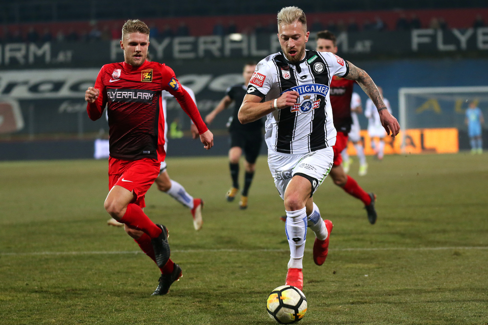 Admira Wacker - Sturm Graz
Oesterreichische Fussball Bundesliga, 26. Runde, FC Admira Wacker Moedling - SK Sturm Graz, Stadion Suedstadt Maria Enzersdorf, 10.03.2018. 

Foto zeigt Peter Zulj (Sturm)
