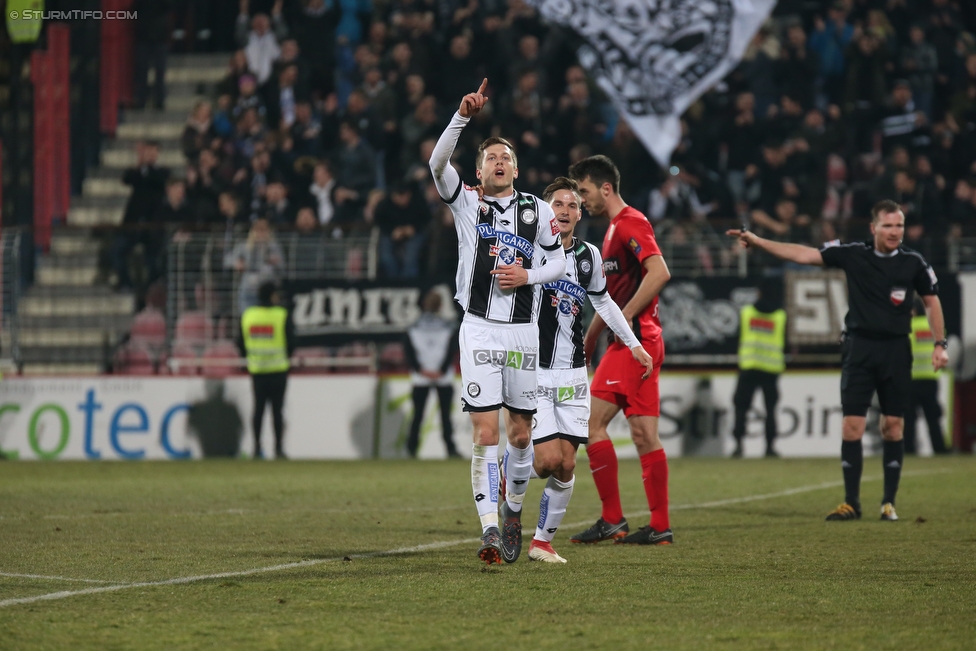 Admira Wacker - Sturm Graz
Oesterreichische Fussball Bundesliga, 26. Runde, FC Admira Wacker Moedling - SK Sturm Graz, Stadion Suedstadt Maria Enzersdorf, 10.03.2018. 

Foto zeigt Deni Alar (Sturm) und Stefan Hierlaender (Sturm)
