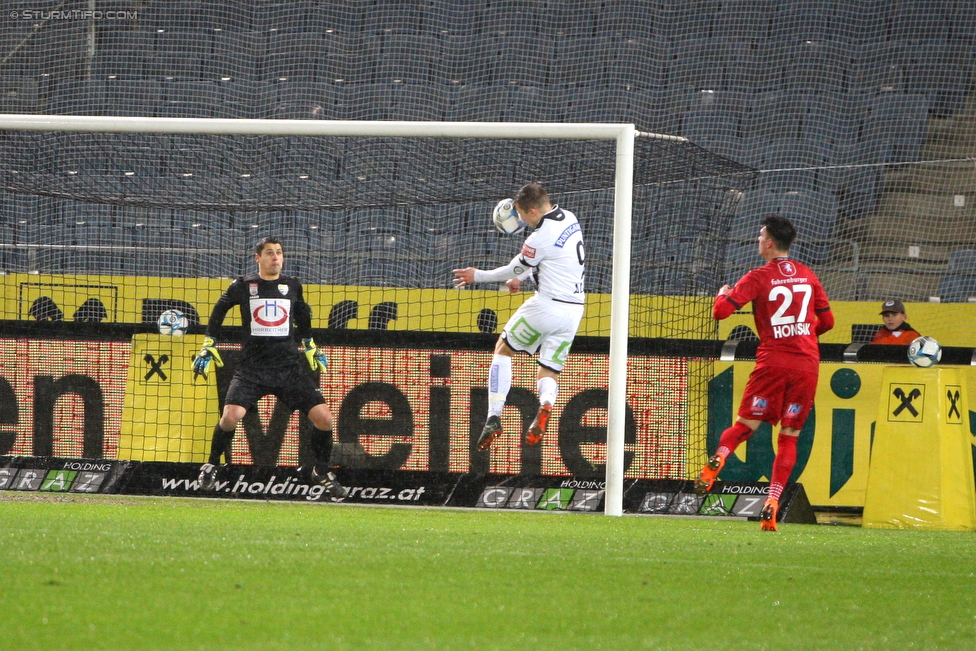 Sturm Graz - Altach
Oesterreichische Fussball Bundesliga, 27. Runde, SK Sturm Graz - SCR Altach, Stadion Liebenau Graz, 17.03.2018. 

Foto zeigt Martin Kobras (Altach), Deni Alar (Sturm) und Mathias Honsak (Altach)
