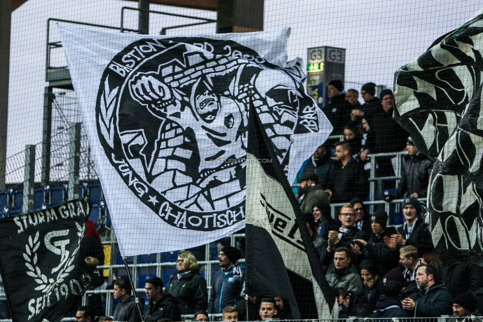 St. Poelten - Sturm Graz
Oesterreichische Fussball Bundesliga, 28. Runde, SKN St. Poelten - SK Sturm Graz, Arena St. Poelten, 31.03.2018. 

Foto zeigt Fans von Sturm
