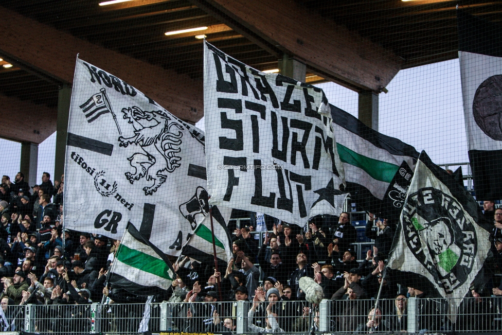 St. Poelten - Sturm Graz
Oesterreichische Fussball Bundesliga, 28. Runde, SKN St. Poelten - SK Sturm Graz, Arena St. Poelten, 31.03.2018. 

Foto zeigt Fans von Sturm
