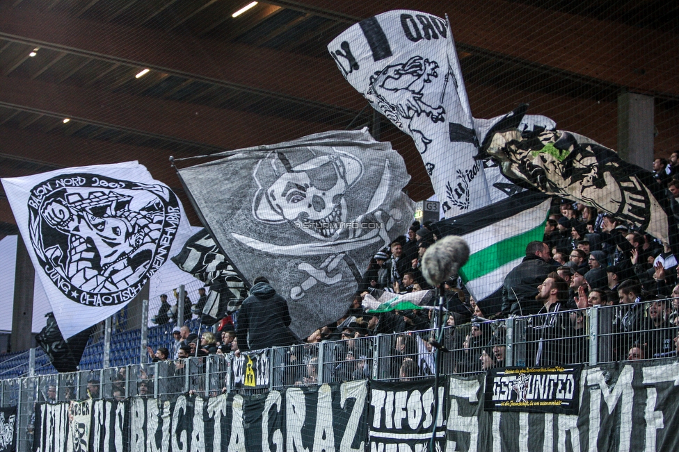 St. Poelten - Sturm Graz
Oesterreichische Fussball Bundesliga, 28. Runde, SKN St. Poelten - SK Sturm Graz, Arena St. Poelten, 31.03.2018. 

Foto zeigt Fans von Sturm
