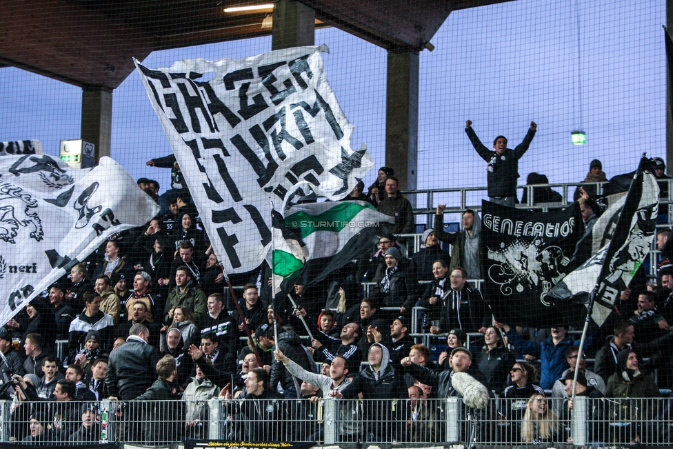 St. Poelten - Sturm Graz
Oesterreichische Fussball Bundesliga, 28. Runde, SKN St. Poelten - SK Sturm Graz, Arena St. Poelten, 31.03.2018. 

Foto zeigt Fans von Sturm
