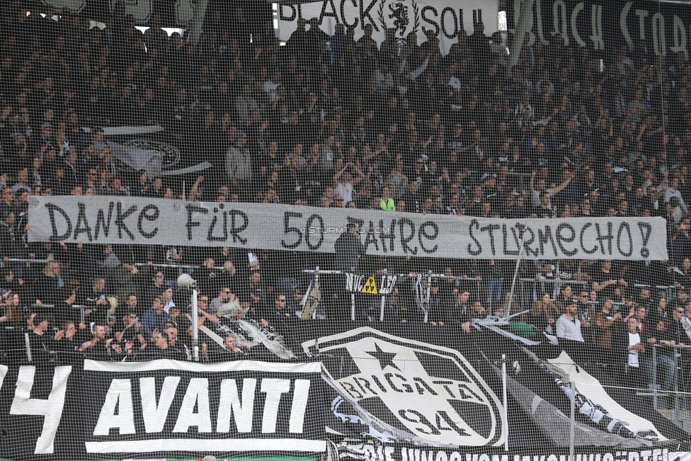 Sturm Graz - Austria Wien
Oesterreichische Fussball Bundesliga, 29. Runde, SK Sturm Graz - FK Austria Wien, Stadion Liebenau Graz, 07.04.2018. 

Foto zeigt Fans von Sturm mit einem Spruchband
