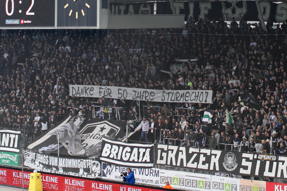 Sturm Graz - Austria Wien
Oesterreichische Fussball Bundesliga, 29. Runde, SK Sturm Graz - FK Austria Wien, Stadion Liebenau Graz, 07.04.2018. 

Foto zeigt Fans von Sturm mit einem Spruchband
