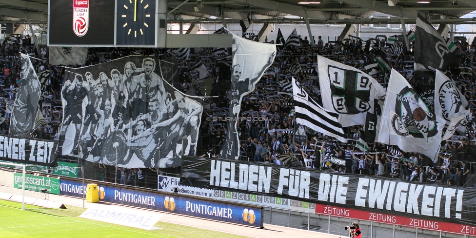 Sturm Graz - Mattersburg
Oesterreichische Fussball Bundesliga, 30. Runde, SK Sturm Graz - SV Mattersburg, Stadion Liebenau Graz, 14.04.2018. 

Foto zeigt Fans von Sturm
