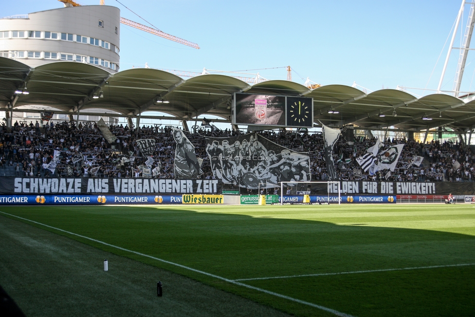 Sturm Graz - Mattersburg
Oesterreichische Fussball Bundesliga, 30. Runde, SK Sturm Graz - SV Mattersburg, Stadion Liebenau Graz, 14.04.2018. 

Foto zeigt Fans von Sturm mit einer Choreografie
