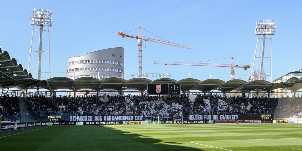 Sturm Graz - Mattersburg
Oesterreichische Fussball Bundesliga, 30. Runde, SK Sturm Graz - SV Mattersburg, Stadion Liebenau Graz, 14.04.2018. 

Foto zeigt Fans von Sturm mit einer Choreografie
