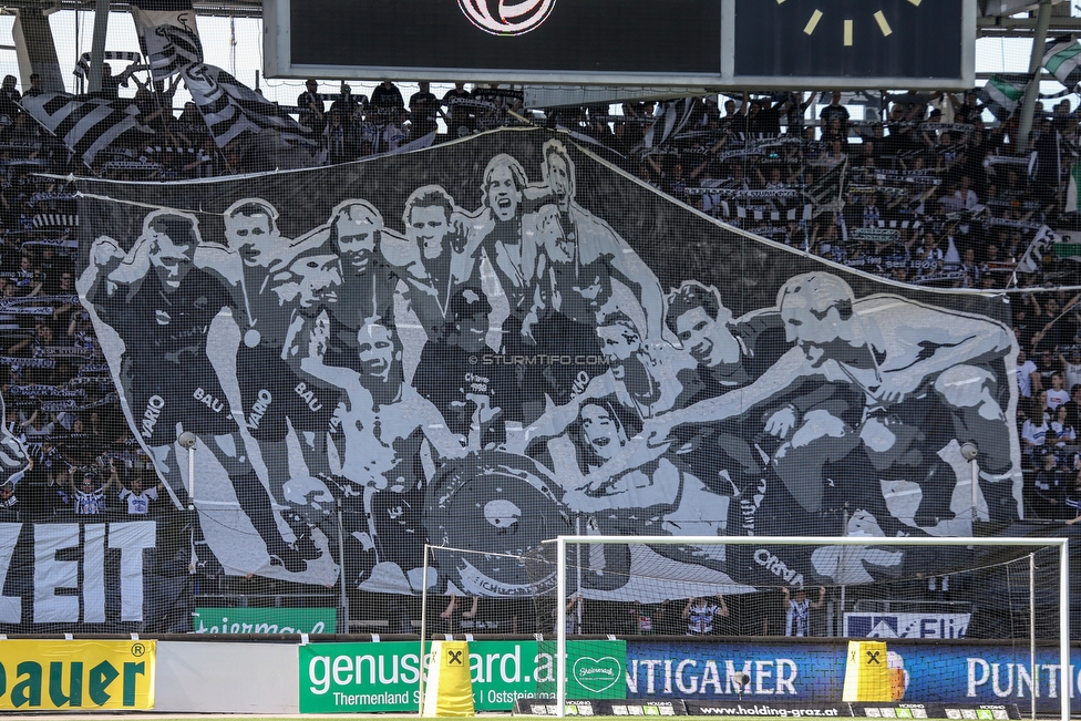 Sturm Graz - Mattersburg
Oesterreichische Fussball Bundesliga, 30. Runde, SK Sturm Graz - SV Mattersburg, Stadion Liebenau Graz, 14.04.2018. 

Foto zeigt Fans von Sturm mit einer Choreografie
