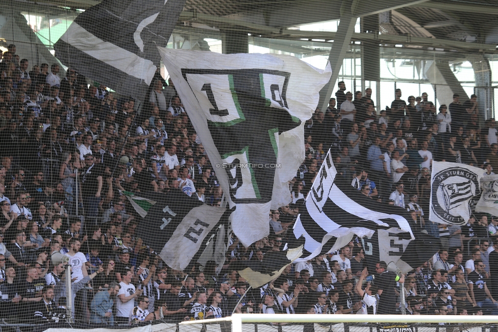 Sturm Graz - Mattersburg
Oesterreichische Fussball Bundesliga, 30. Runde, SK Sturm Graz - SV Mattersburg, Stadion Liebenau Graz, 14.04.2018. 

Foto zeigt Fans von Sturm
