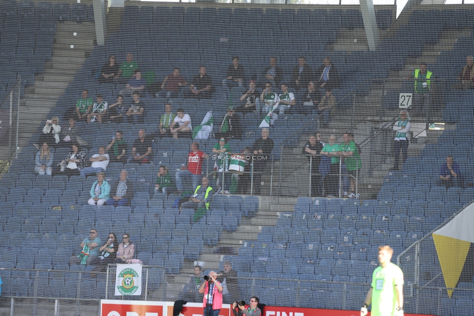 Sturm Graz - Mattersburg
Oesterreichische Fussball Bundesliga, 30. Runde, SK Sturm Graz - SV Mattersburg, Stadion Liebenau Graz, 14.04.2018. 

Foto zeigt Fans von Mattersburg
