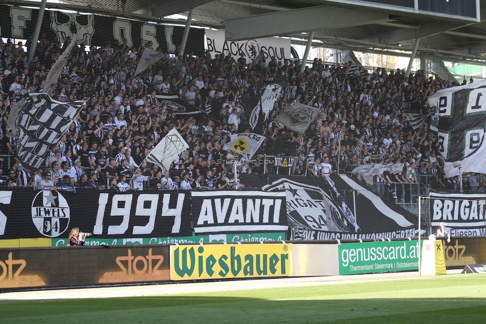 Sturm Graz - Mattersburg
Oesterreichische Fussball Bundesliga, 30. Runde, SK Sturm Graz - SV Mattersburg, Stadion Liebenau Graz, 14.04.2018. 

Foto zeigt Fans von Sturm
