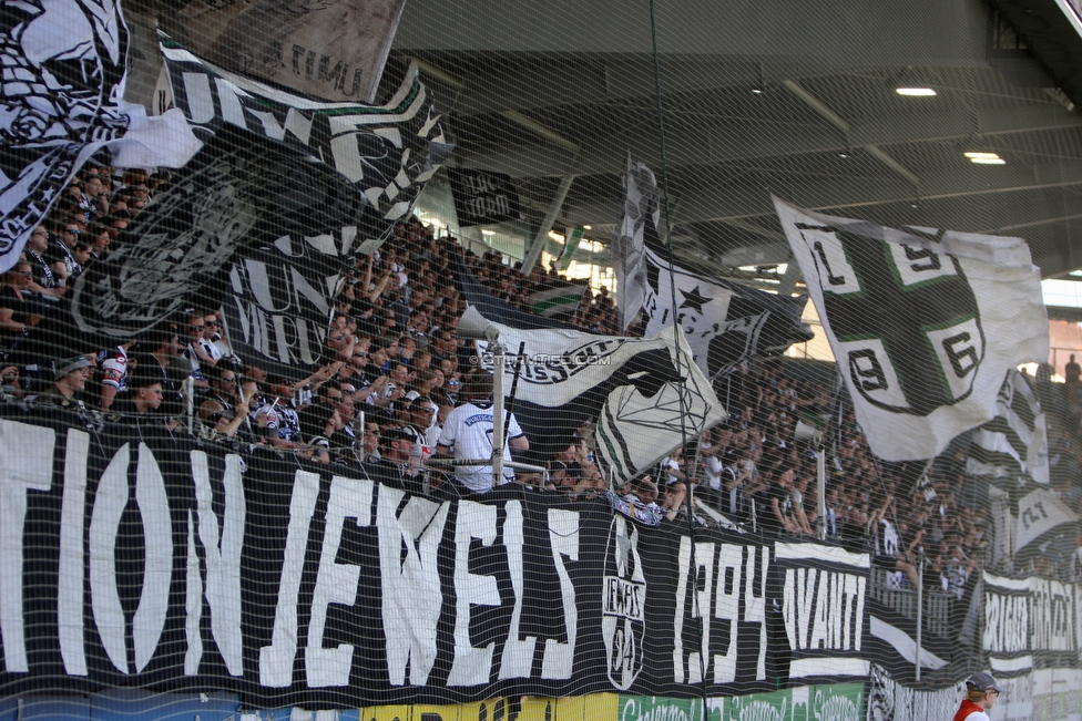 Sturm Graz - Mattersburg
Oesterreichische Fussball Bundesliga, 30. Runde, SK Sturm Graz - SV Mattersburg, Stadion Liebenau Graz, 14.04.2018. 

Foto zeigt Fans von Sturm
