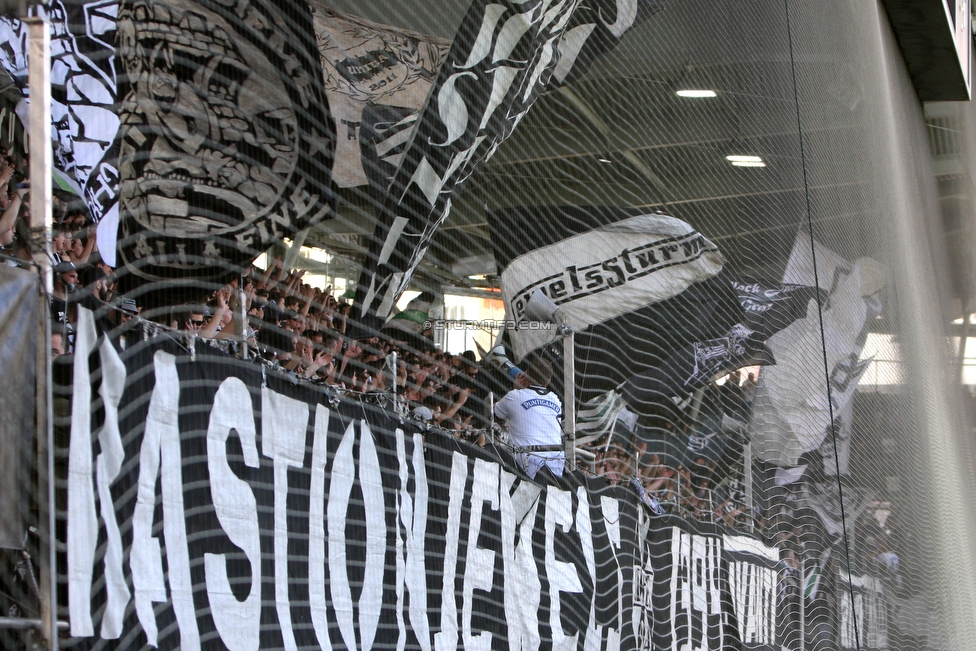 Sturm Graz - Mattersburg
Oesterreichische Fussball Bundesliga, 30. Runde, SK Sturm Graz - SV Mattersburg, Stadion Liebenau Graz, 14.04.2018. 

Foto zeigt Fans von Sturm
