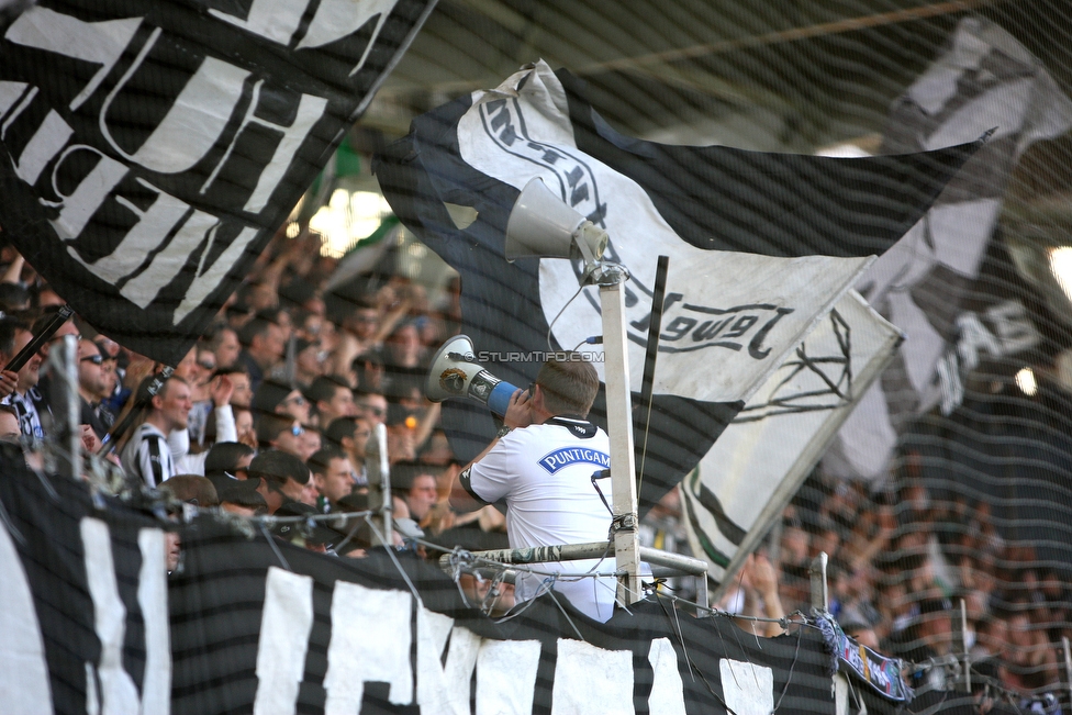 Sturm Graz - Mattersburg
Oesterreichische Fussball Bundesliga, 30. Runde, SK Sturm Graz - SV Mattersburg, Stadion Liebenau Graz, 14.04.2018. 

Foto zeigt Fans von Sturm
