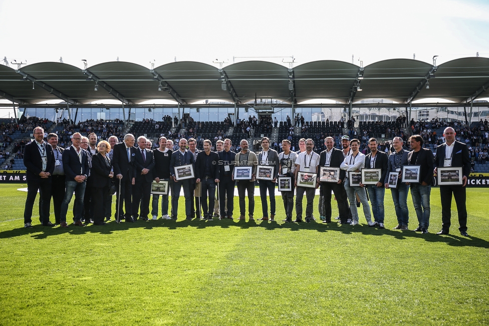 Sturm Graz - Mattersburg
Oesterreichische Fussball Bundesliga, 30. Runde, SK Sturm Graz - SV Mattersburg, Stadion Liebenau Graz, 14.04.2018. 

Foto zeigt die Meistermannschaft von 1998
