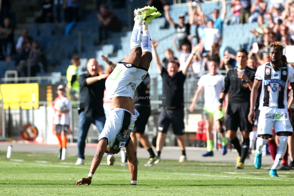 Sturm Graz - Mattersburg
Oesterreichische Fussball Bundesliga, 30. Runde, SK Sturm Graz - SV Mattersburg, Stadion Liebenau Graz, 14.04.2018. 

Foto zeigt Emeka Friday Eze (Sturm)
Schlüsselwörter: torjubel