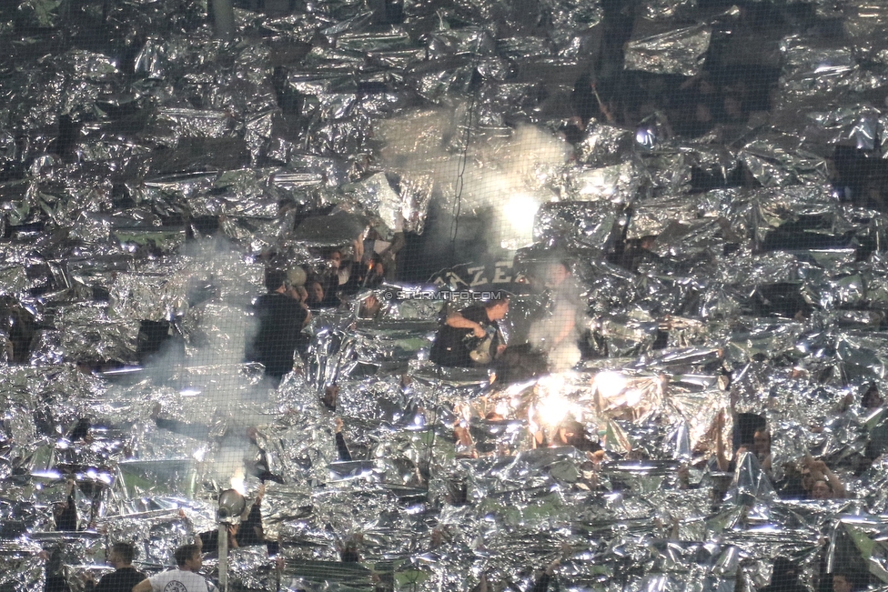 Sturm Graz - Rapid Wien
OEFB Cup, Halbfinale, SK Sturm Graz - SK Rapid Wien, Stadion Liebenau Graz, 18.04.2018. 

Foto zeigt Fans von Sturm mit einer Choreografie
Schlüsselwörter: pyrotechnik