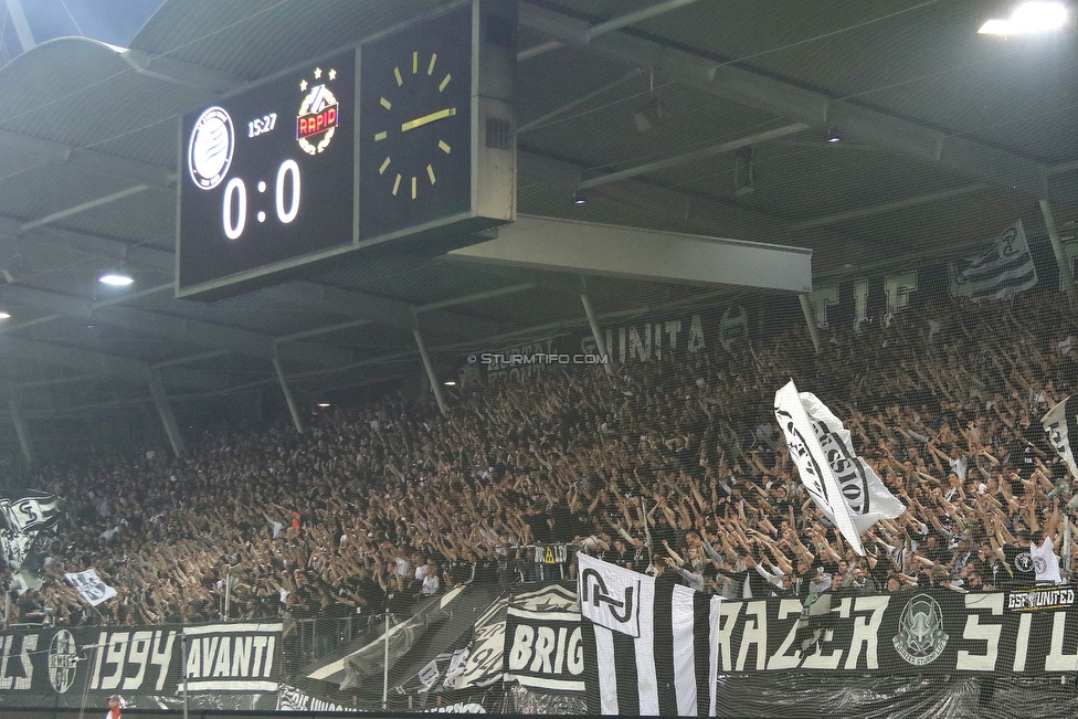 Sturm Graz - Rapid Wien
OEFB Cup, Halbfinale, SK Sturm Graz - SK Rapid Wien, Stadion Liebenau Graz, 18.04.2018. 

Foto zeigt Fans von Sturm
