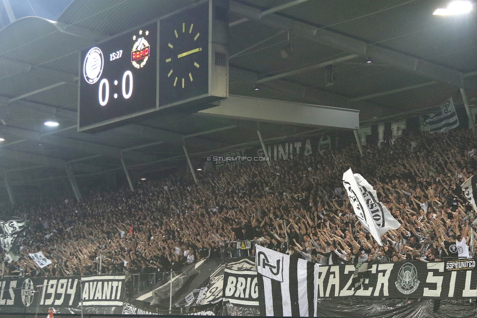 Sturm Graz - Rapid Wien
OEFB Cup, Halbfinale, SK Sturm Graz - SK Rapid Wien, Stadion Liebenau Graz, 18.04.2018. 

Foto zeigt Fans von Sturm
