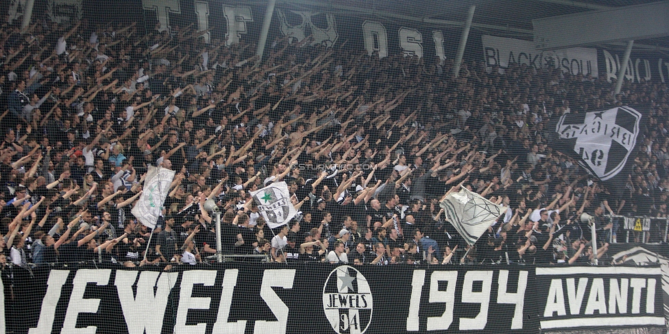 Sturm Graz - Rapid Wien
OEFB Cup, Halbfinale, SK Sturm Graz - SK Rapid Wien, Stadion Liebenau Graz, 18.04.2018. 

Foto zeigt Fans von Sturm
