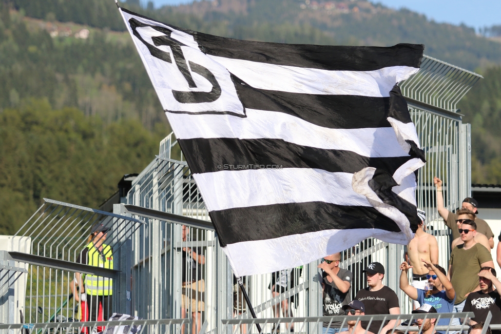 Wolfsberg - Sturm Graz
Oesterreichische Fussball Bundesliga, 31. Runde, Wolfsberger AC - SK Sturm Graz, Lavanttal Arena Wolfsberg, 21.04.2018. 

Foto zeigt Fans von Sturm
