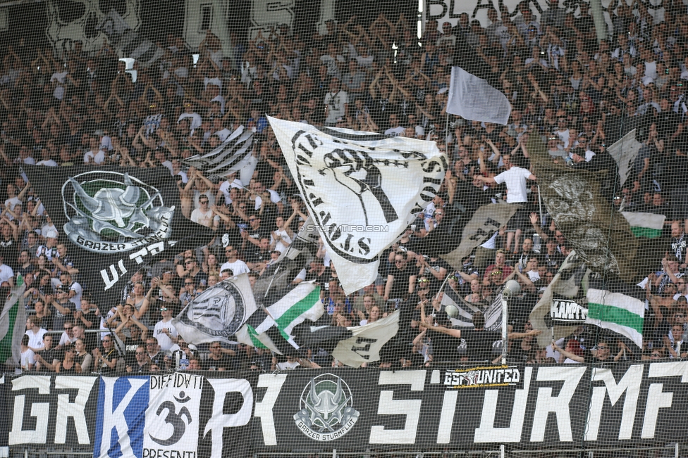 Sturm Graz - Rapid Wien
Oesterreichische Fussball Bundesliga, 32. Runde, SK Sturm Graz - SK Rapid Wien, Stadion Liebenau Graz, 29.04.2018. 

Foto zeigt Fans von Sturm
