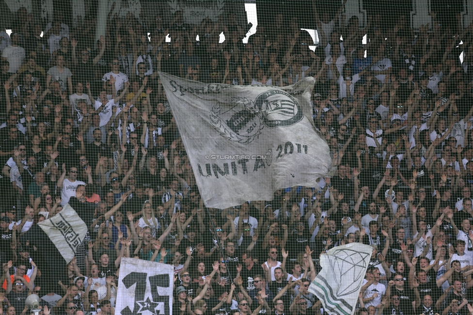 Sturm Graz - Rapid Wien
Oesterreichische Fussball Bundesliga, 32. Runde, SK Sturm Graz - SK Rapid Wien, Stadion Liebenau Graz, 29.04.2018. 

Foto zeigt Fans von Sturm
