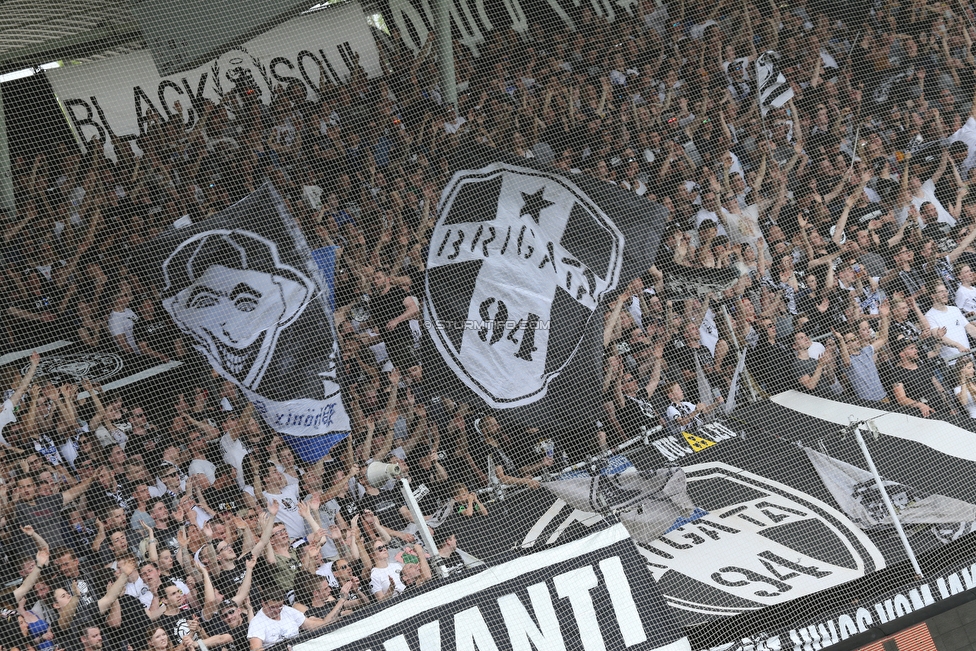 Sturm Graz - Rapid Wien
Oesterreichische Fussball Bundesliga, 32. Runde, SK Sturm Graz - SK Rapid Wien, Stadion Liebenau Graz, 29.04.2018. 

Foto zeigt Fans von Sturm
