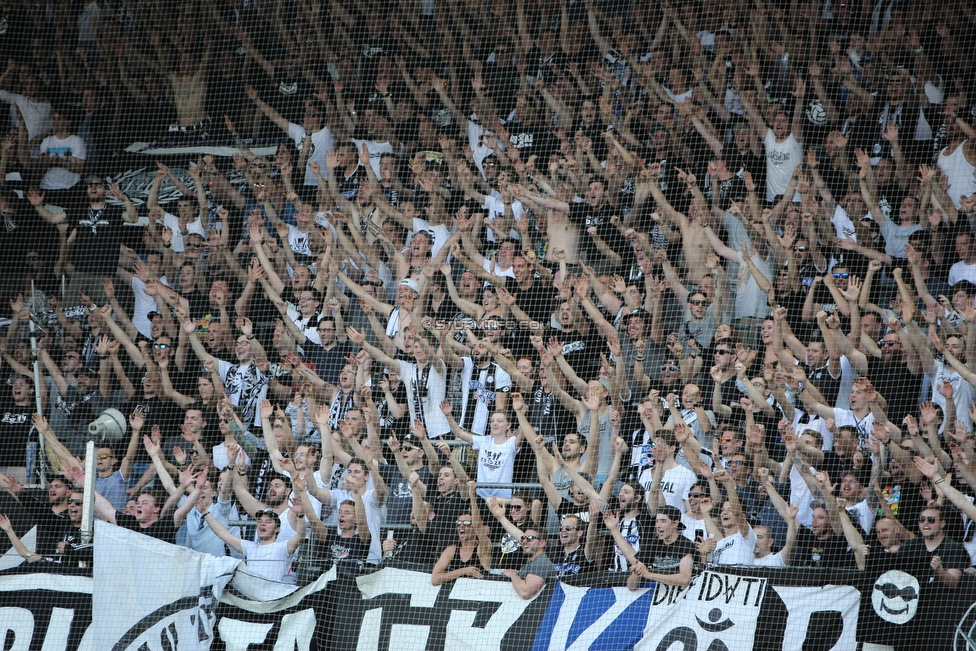 Sturm Graz - Rapid Wien
Oesterreichische Fussball Bundesliga, 32. Runde, SK Sturm Graz - SK Rapid Wien, Stadion Liebenau Graz, 29.04.2018. 

Foto zeigt Fans von Sturm
