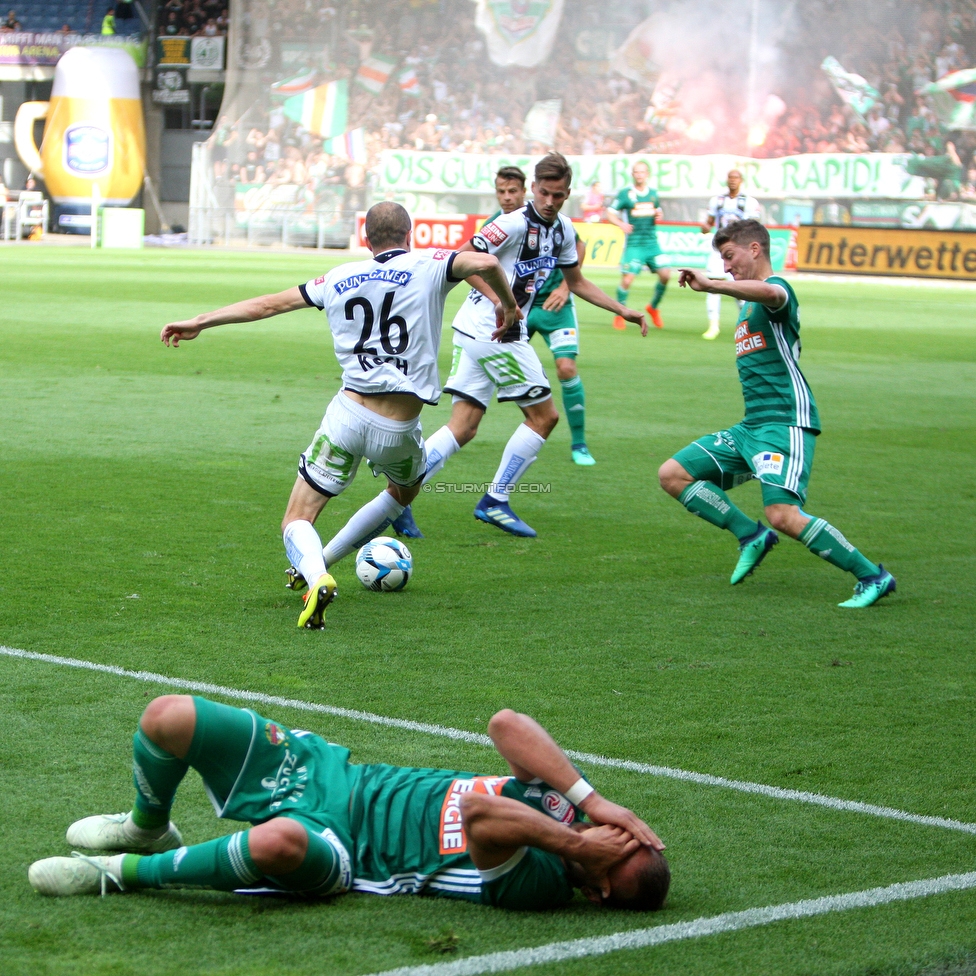 Sturm Graz - Rapid Wien
Oesterreichische Fussball Bundesliga, 32. Runde, SK Sturm Graz - SK Rapid Wien, Stadion Liebenau Graz, 29.04.2018. 

Foto zeigt Fabian Koch (Sturm) und Thorsten Roecher (Sturm)
