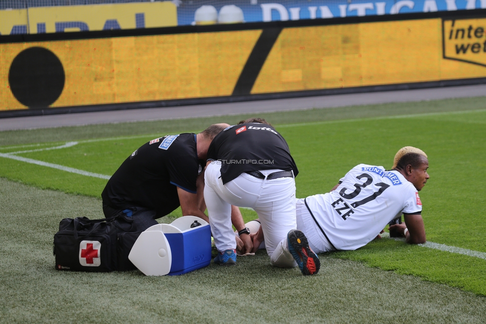 Sturm Graz - Rapid Wien
Oesterreichische Fussball Bundesliga, 32. Runde, SK Sturm Graz - SK Rapid Wien, Stadion Liebenau Graz, 29.04.2018. 

Foto zeigt Emeka Friday Eze (Sturm) und Betreuer
