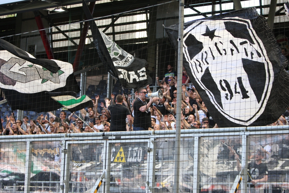 Salzburg - Sturm Graz
Oesterreichische Fussball Bundesliga, 33. Runde, FC RB Salzburg - SK Sturm Graz, Stadion Wals-Siezenheim, 06.05.2018. 

Foto zeigt Fans von Sturm
