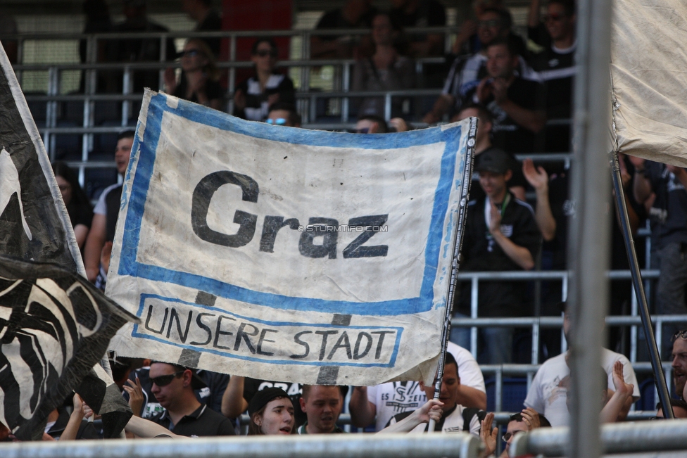 Salzburg - Sturm Graz
Oesterreichische Fussball Bundesliga, 33. Runde, FC RB Salzburg - SK Sturm Graz, Stadion Wals-Siezenheim, 06.05.2018. 

Foto zeigt Fans von Sturm
