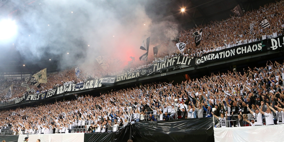 Sturm Graz - Salzburg
OEFB Cup, Finale, SK Sturm Graz - FC RB Salzburg, Woerthersee Stadion Klagenfurt, 09.05.2018. 

Foto zeigt Fans von Sturm
Schlüsselwörter: pyrotechnik