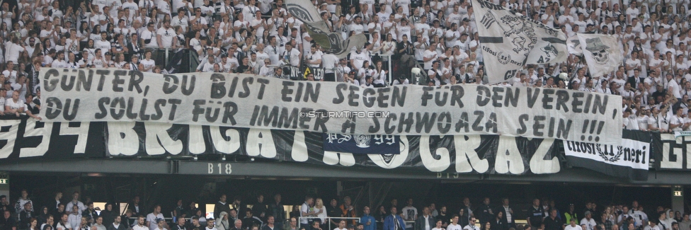 Sturm Graz - Salzburg
OEFB Cup, Finale, SK Sturm Graz - FC RB Salzburg, Woerthersee Stadion Klagenfurt, 09.05.2018. 

Foto zeigt Fans von Sturm mit einem Spruchband
