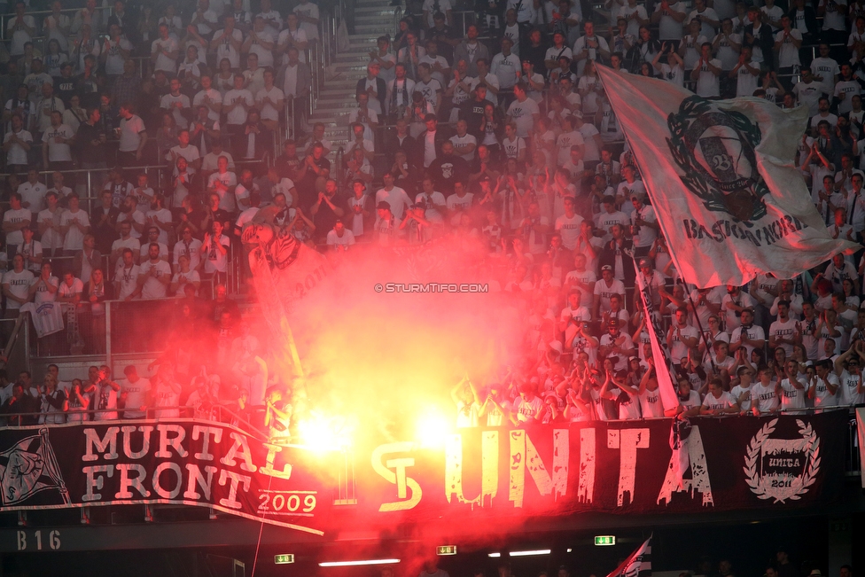 Sturm Graz - Salzburg
OEFB Cup, Finale, SK Sturm Graz - FC RB Salzburg, Woerthersee Stadion Klagenfurt, 09.05.2018. 

Foto zeigt Fans von Sturm
Schlüsselwörter: pyrotechnik