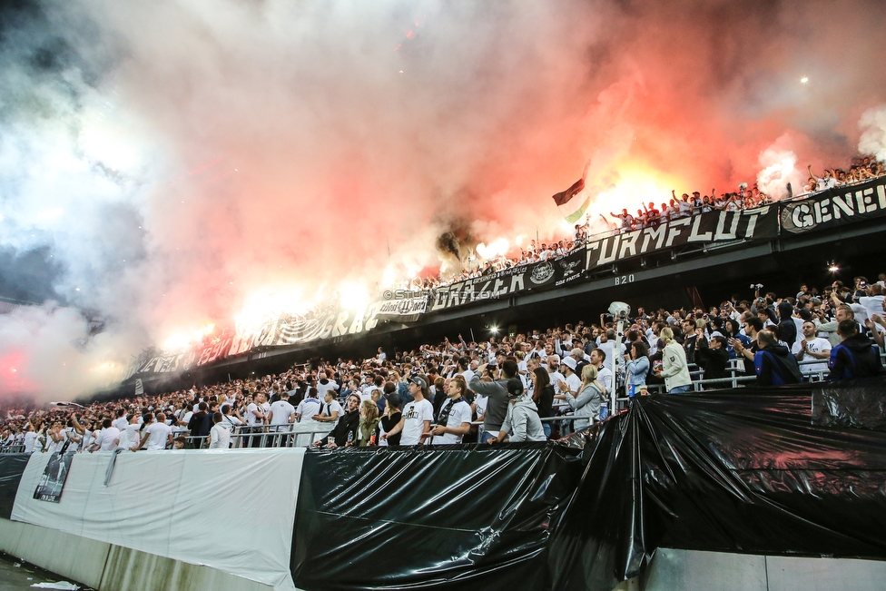 Sturm Graz - Salzburg
OEFB Cup, Finale, SK Sturm Graz - FC RB Salzburg, Woerthersee Stadion Klagenfurt, 09.05.2018. 

Foto zeigt Fans von Sturm
Schlüsselwörter: pyrotechnik