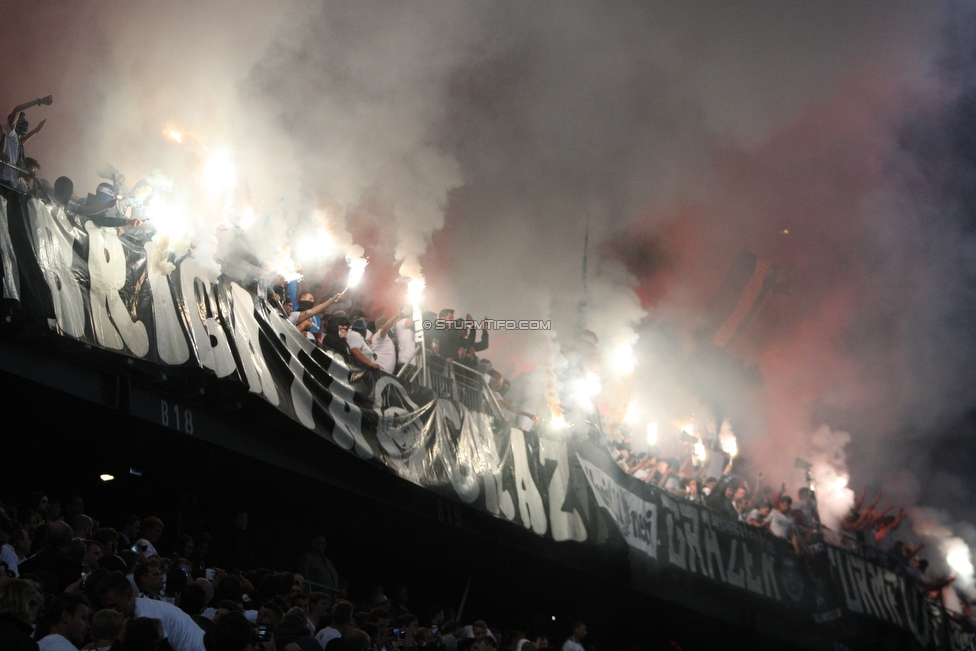 Sturm Graz - Salzburg
OEFB Cup, Finale, SK Sturm Graz - FC RB Salzburg, Woerthersee Stadion Klagenfurt, 09.05.2018. 

Foto zeigt Fans von Sturm
Schlüsselwörter: pyrotechnik