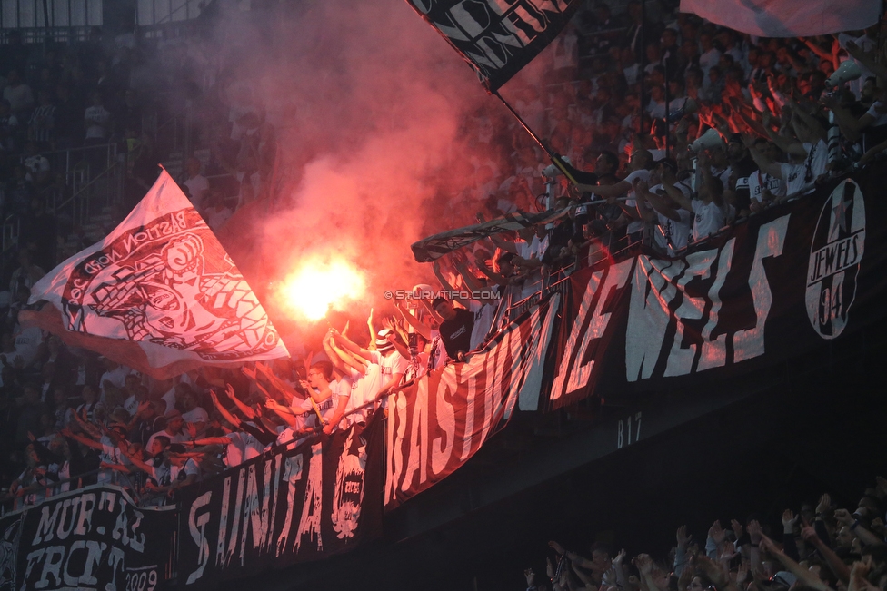 Sturm Graz - Salzburg
OEFB Cup, Finale, SK Sturm Graz - FC RB Salzburg, Woerthersee Stadion Klagenfurt, 09.05.2018. 

Foto zeigt Fans von Sturm
Schlüsselwörter: pyrotechnik