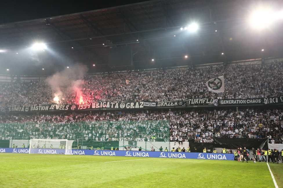 Sturm Graz - Salzburg
OEFB Cup, Finale, SK Sturm Graz - FC RB Salzburg, Woerthersee Stadion Klagenfurt, 09.05.2018. 

Foto zeigt Fans von Sturm
Schlüsselwörter: pyrotechnik