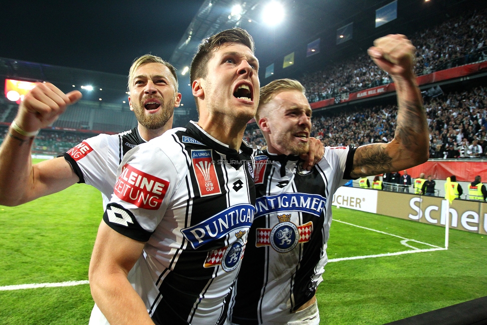 Sturm Graz - Salzburg
OEFB Cup, Finale, SK Sturm Graz - FC RB Salzburg, Woerthersee Stadion Klagenfurt, 09.05.2018. 

Foto zeigt Peter Zulj (Sturm), Deni Alar (Sturm) und James Jeggo (Sturm)
Schlüsselwörter: torjubel