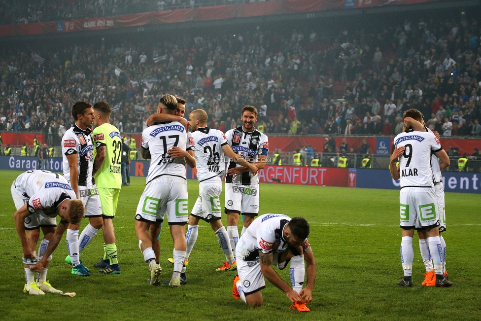 Sturm Graz - Salzburg
OEFB Cup, Finale, SK Sturm Graz - FC RB Salzburg, Woerthersee Stadion Klagenfurt, 09.05.2018. 

Foto zeigt die Mannschaft von Sturm
Schlüsselwörter: jubel