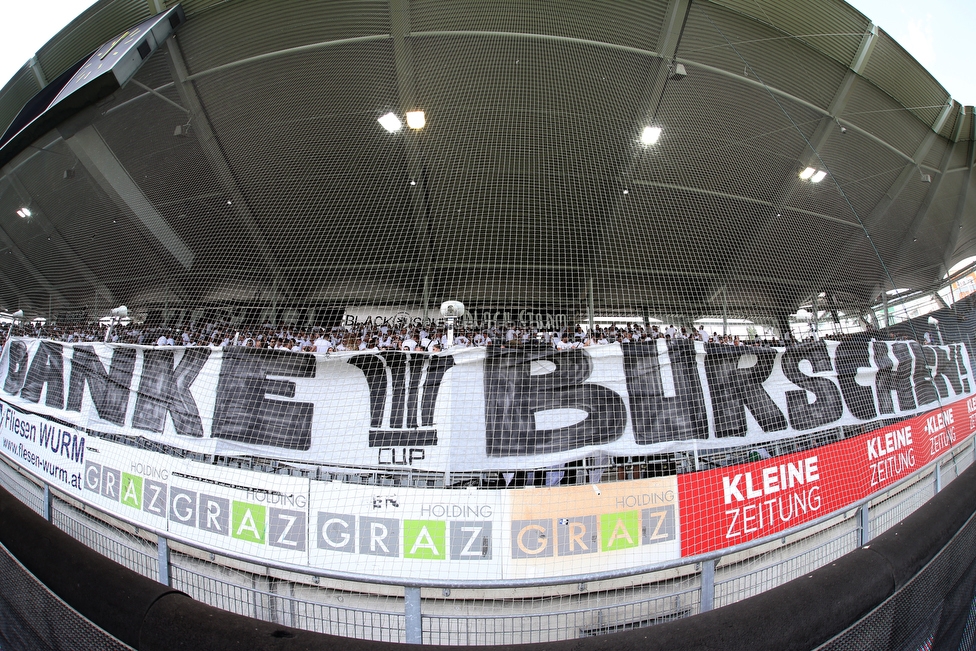 Sturm Graz - LASK
Oesterreichische Fussball Bundesliga, 34. Runde, SK Sturm Graz - LASK, Stadion Liebenau Graz, 12.05.2018. 

Foto zeigt Fans von Sturm mit einem Spruchband
