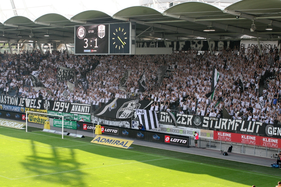 Sturm Graz - LASK
Oesterreichische Fussball Bundesliga, 34. Runde, SK Sturm Graz - LASK, Stadion Liebenau Graz, 12.05.2018. 

Foto zeigt Fans von Sturm
