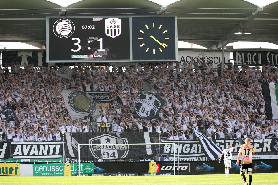 Sturm Graz - LASK
Oesterreichische Fussball Bundesliga, 34. Runde, SK Sturm Graz - LASK, Stadion Liebenau Graz, 12.05.2018. 

Foto zeigt Fans von Sturm
