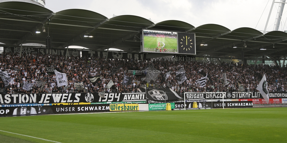 Sturm Graz - Admira Wacker
Oesterreichische Fussball Bundesliga, 35. Runde, SK Sturm Graz - FC Admira Wacker, Stadion Liebenau Graz, 12.05.2018. 

Foto zeigt Fans von Sturm
