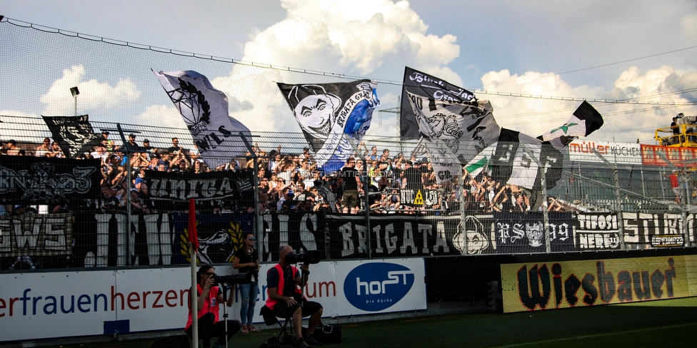 Altach - Sturm Graz
Oesterreichische Fussball Bundesliga, 36. Runde, SC Rheindorf Altach - SK Sturm Graz, Stadion Schnabelholz Altach, 27.05.2018. 

Foto zeigt Fans von Sturm
