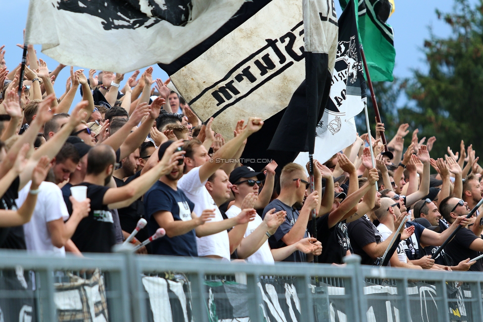 Siegendorf - Sturm Graz
OEFB Cup, 1. Runde, ASV Siegendorf - SK Sturm Graz, Heidenboden Stadion Parndorf, 21.07.2018. 

Foto zeigt Fans von Sturm
