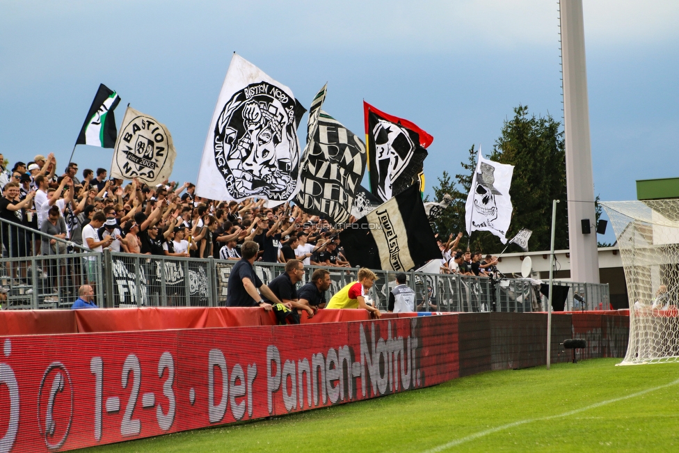 Siegendorf - Sturm Graz
OEFB Cup, 1. Runde, ASV Siegendorf - SK Sturm Graz, Heidenboden Stadion Parndorf, 21.07.2018. 

Foto zeigt Fans von Sturm
